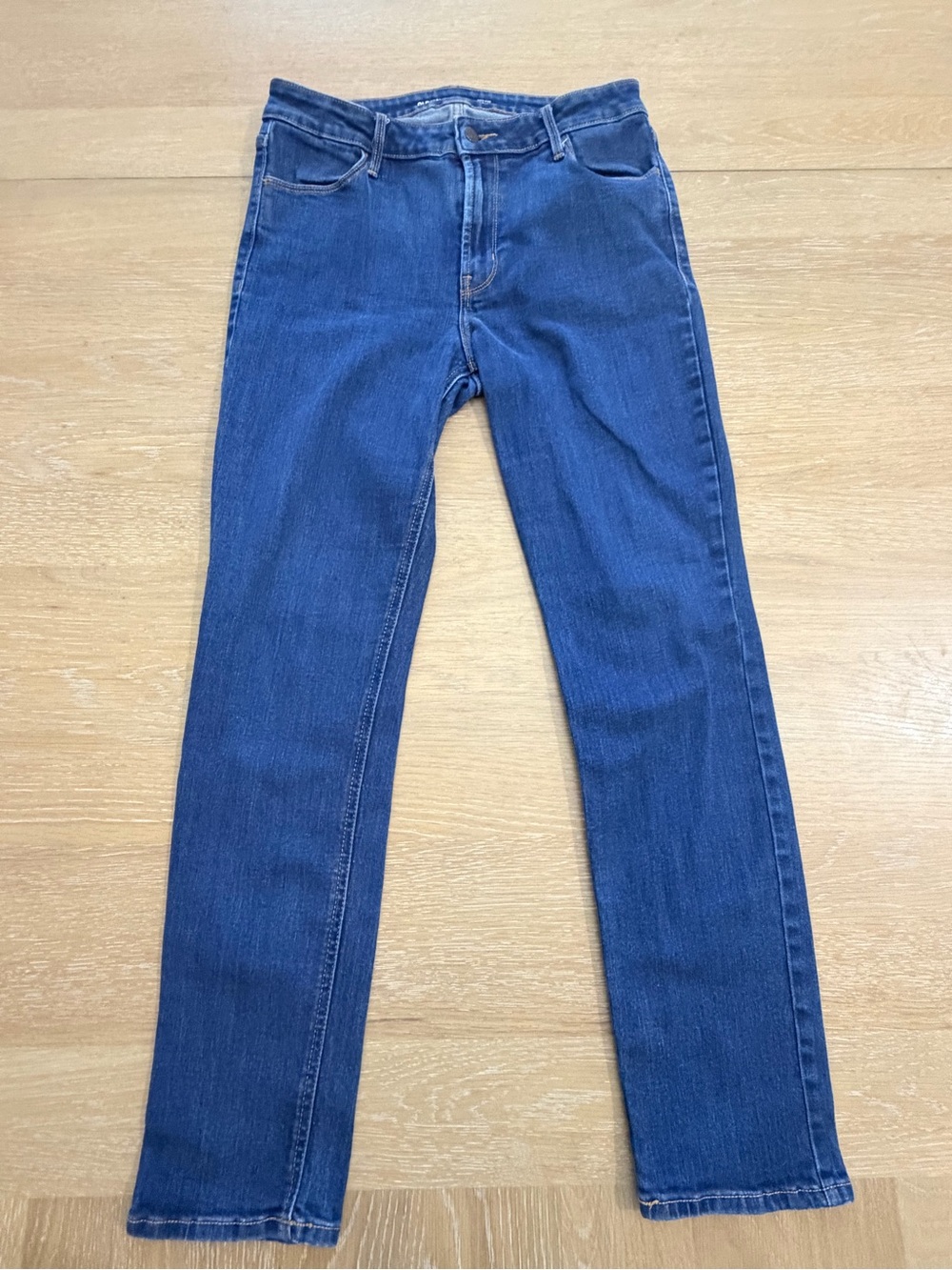 Old Navy Straight-Leg Jeans in Classic Blue Denim - Picture 2 of 7
